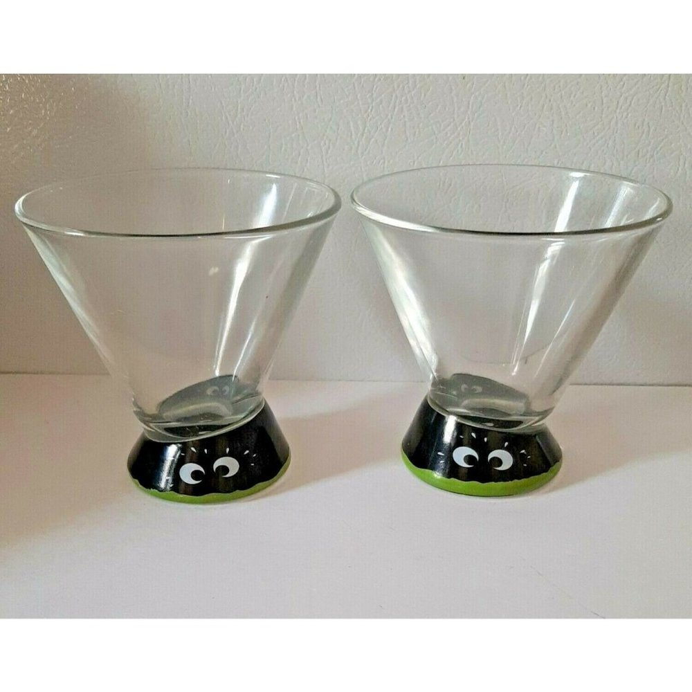 Set of 2 Cocktail Glasses Vodka Fig Liquor Little Coward